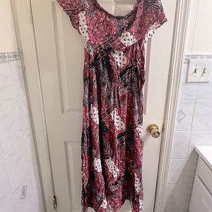 Off the shoulder Maxi Dress Pink/White